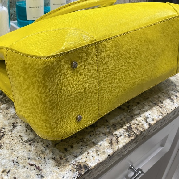 Tory Burch Saffiano Leather Large Tote - Picture 6 of 13